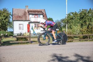 How to Choose Cycling Helmet. Guide for Triathletes